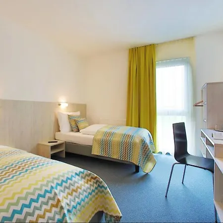 Otel Art Spielberg 3*