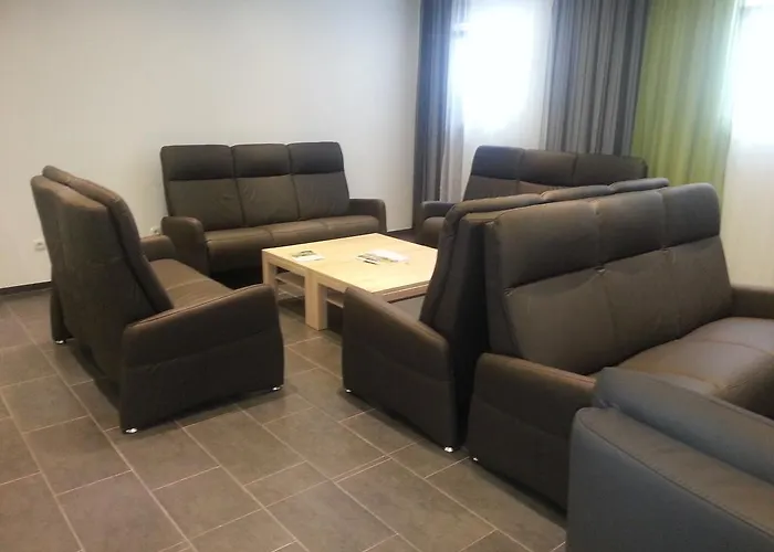 Art Spielberg 3* Spielberg Bei Knittelfeld